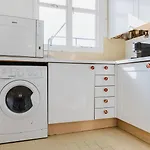 Blueground Knightsbridge Furnished Equipped Lon-577